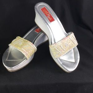 Hot cakes vtg sequin wedges sz 7.5